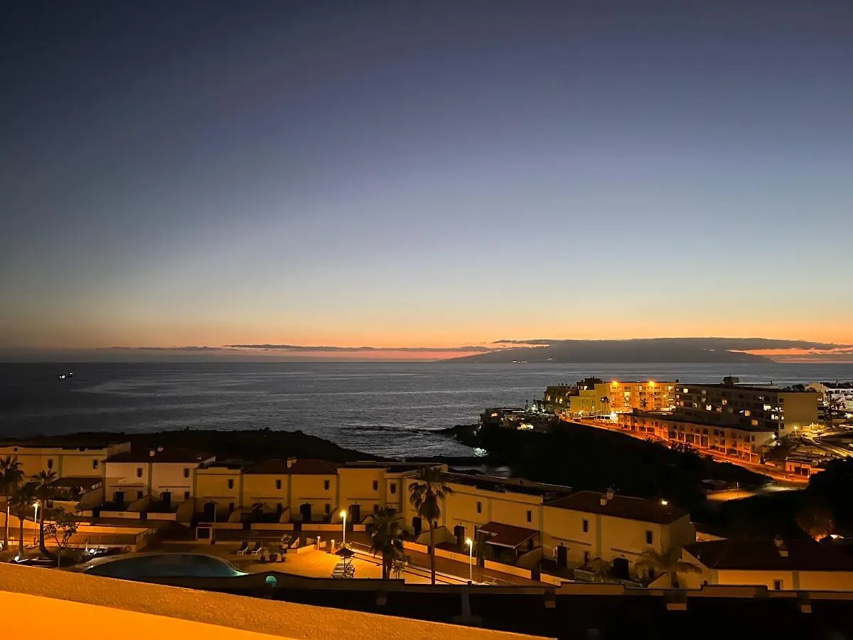 1314 Fabulous 2 Bedroom Accommodation Roof Terrace Callao Salvaje Spain